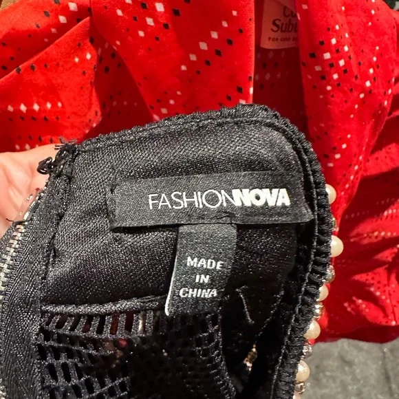 Fashion Nova STUNNING fringe, top and skirt - Picture 7 of 9